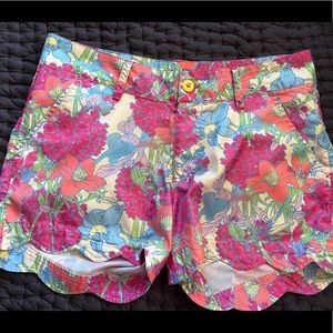 Birdies and Bows Scalloped Floral Golf/Tennis Shorts